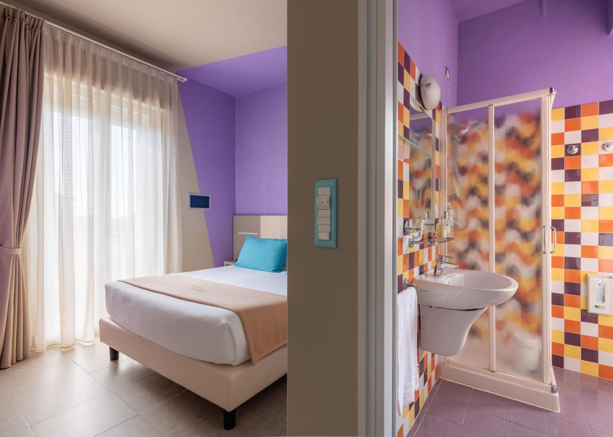 Hotel Nina Marina Di Bibbona Exterior photo